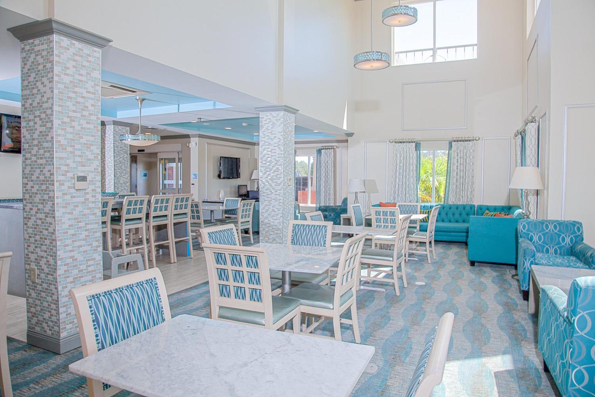 Holiday Inn Express & Suites Brookhaven By Ihg Екстериор снимка