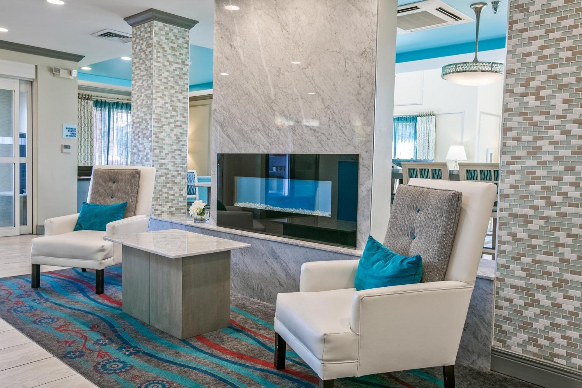 Holiday Inn Express & Suites Brookhaven By Ihg Екстериор снимка